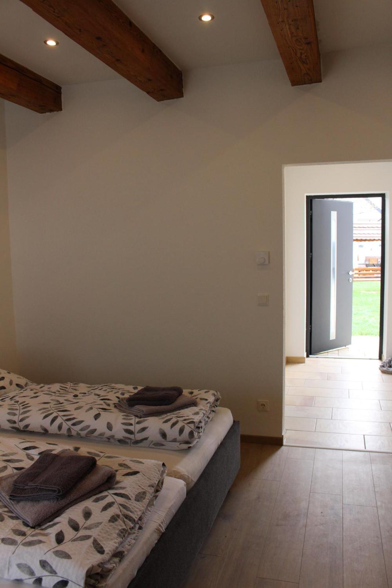 Bed and Breakfast Weingut Thomas Brandl Strass  Exterior foto
