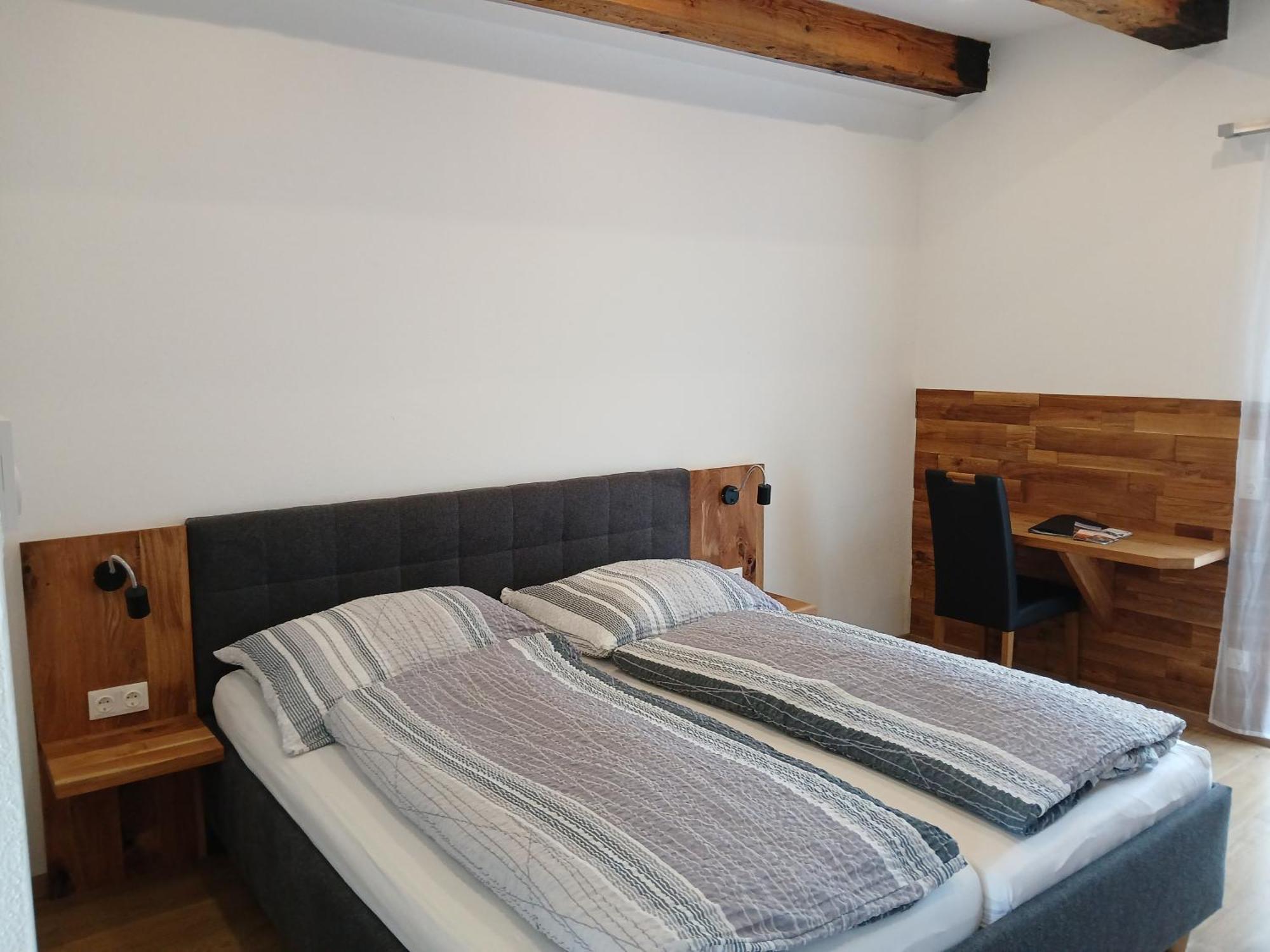 Bed and Breakfast Weingut Thomas Brandl Strass  Exterior foto